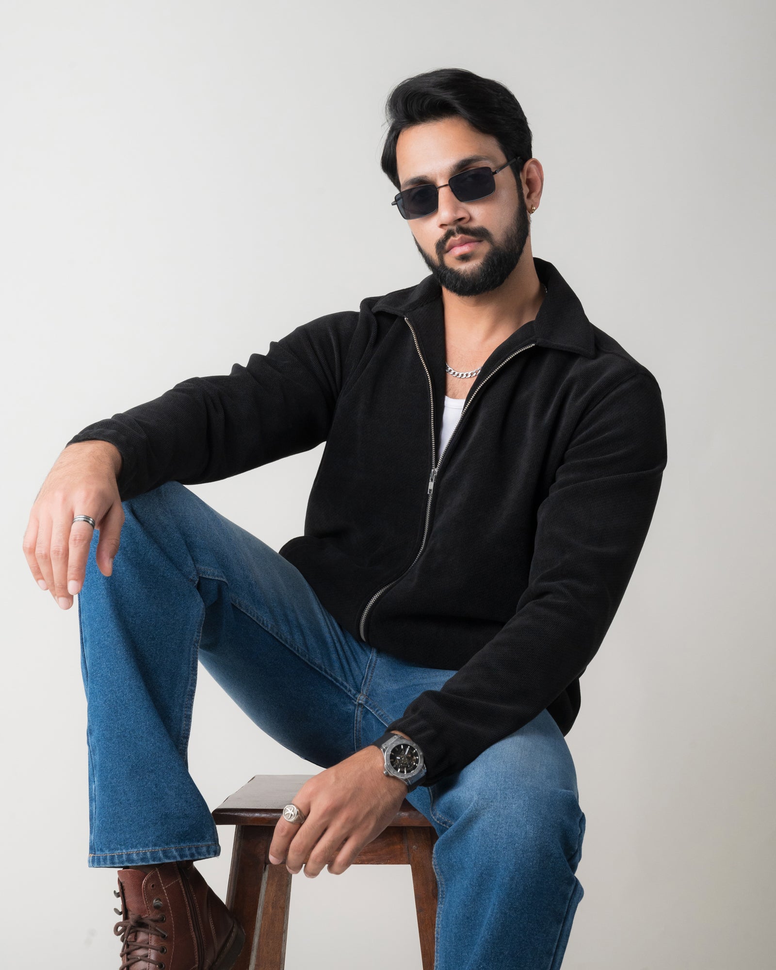 MATTE BLACK REGULAR FIT JACKET