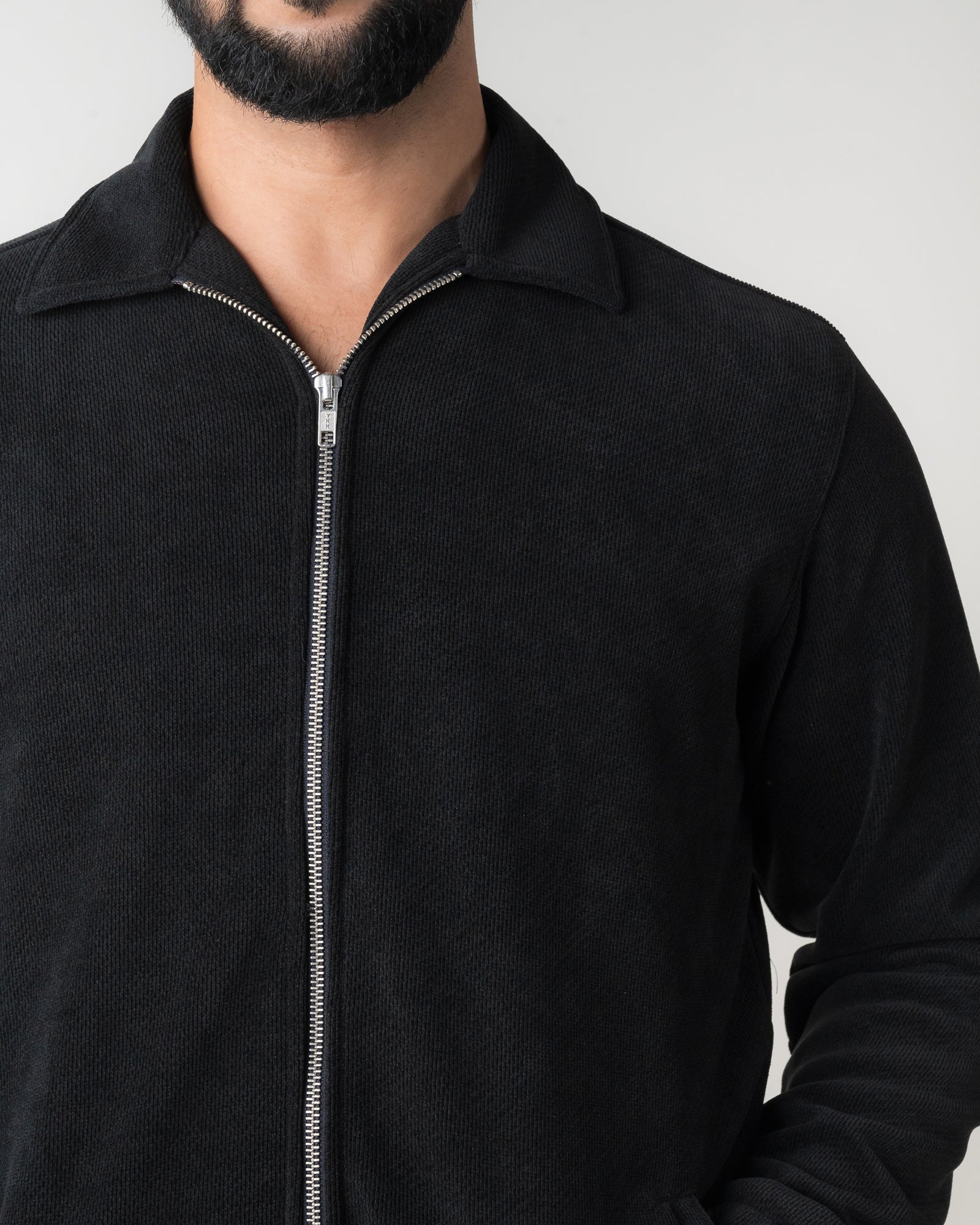 MATTE BLACK REGULAR FIT JACKET