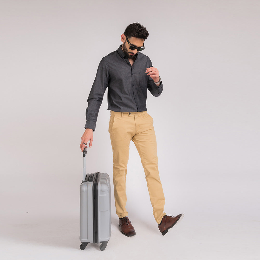 Black Soild Regular Fit Shirt