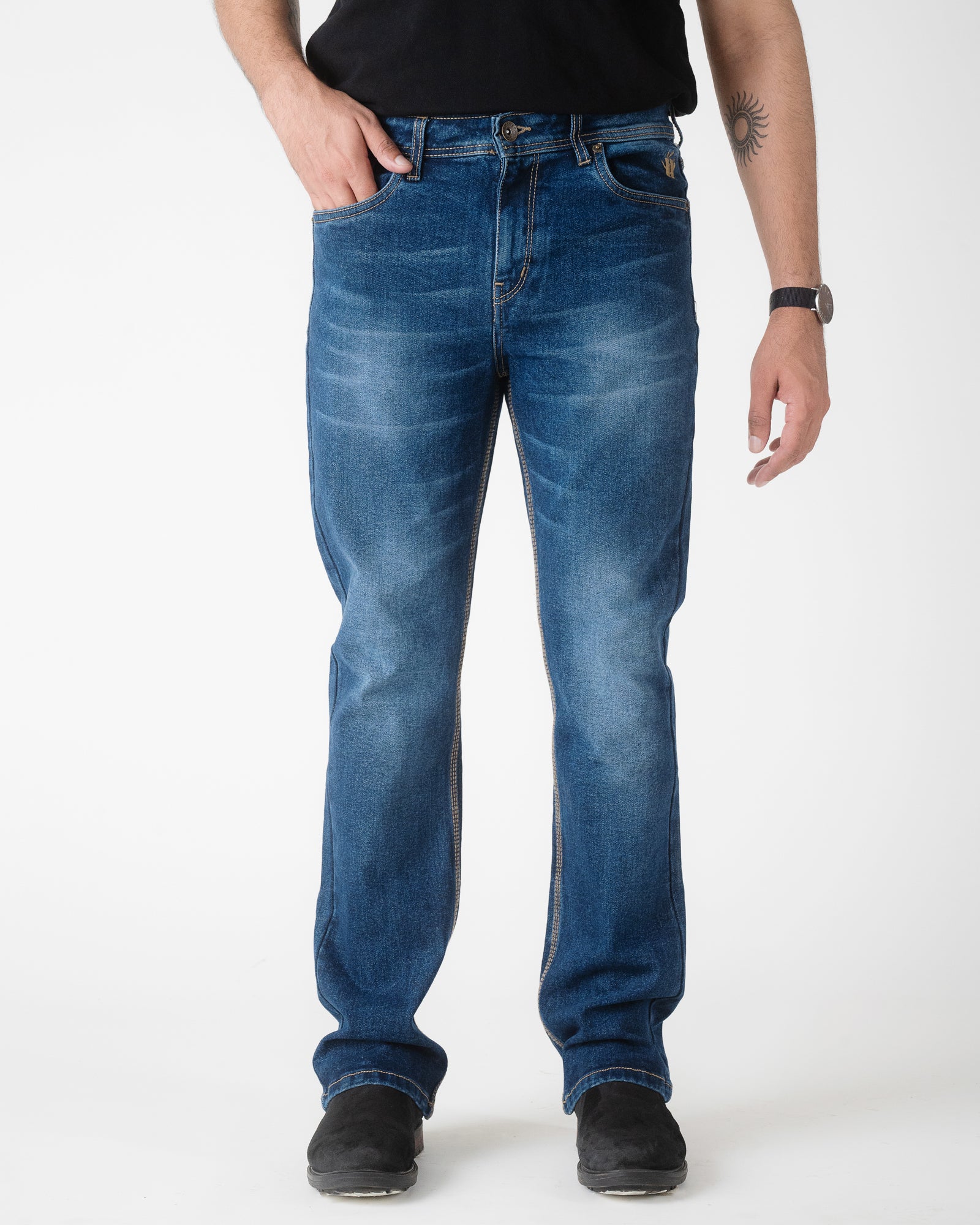 WASHED BLUE BOOTCUT FIT JEANS