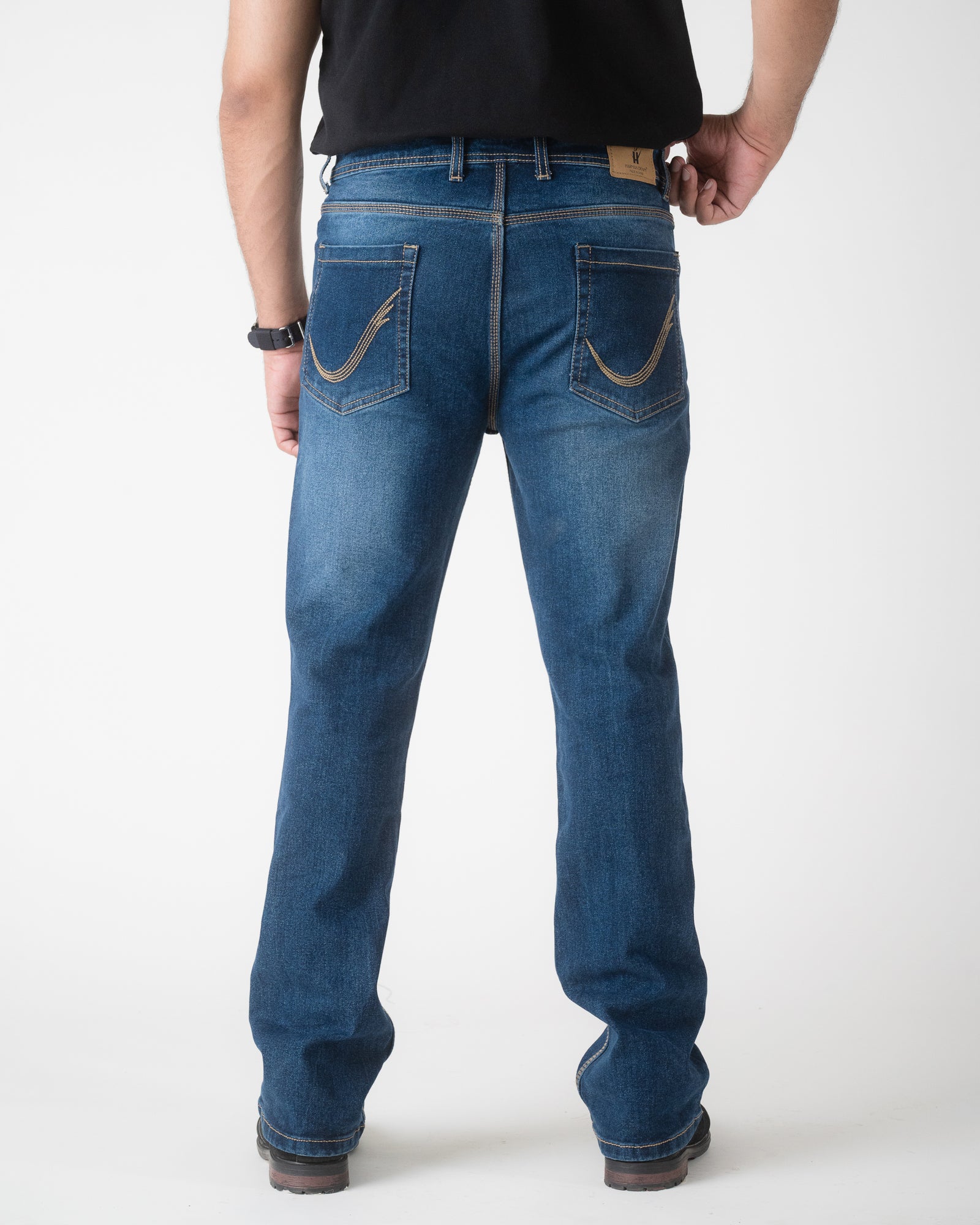 WASHED BLUE BOOTCUT FIT JEANS