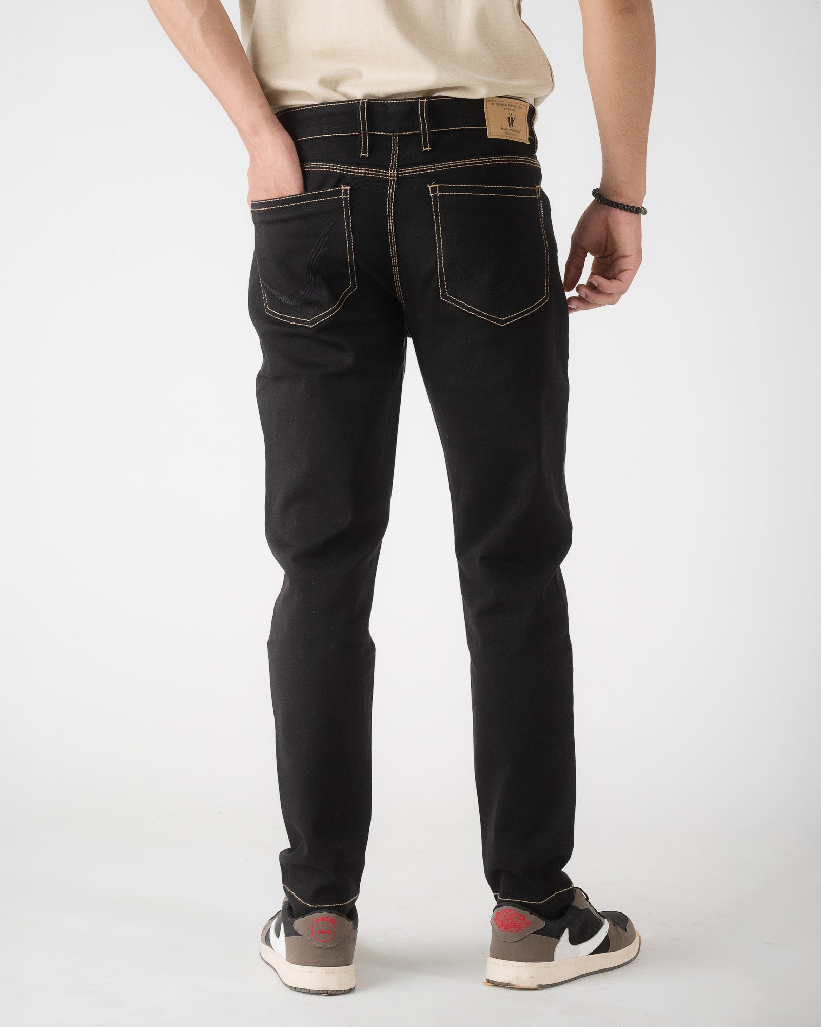 BLACK CLOVE FIT JEANS