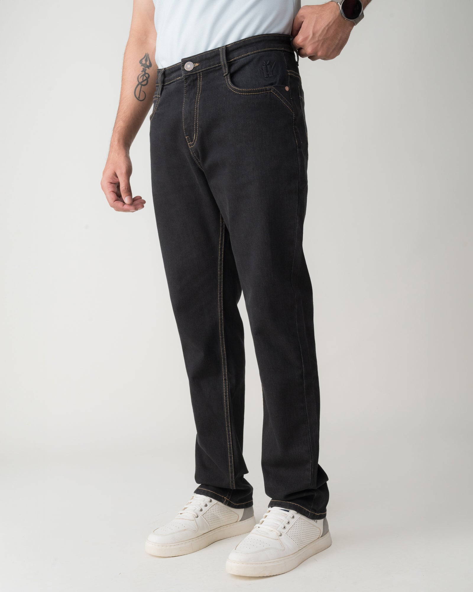 GREY ASH ENZYAME REGULAR FIT JEANS