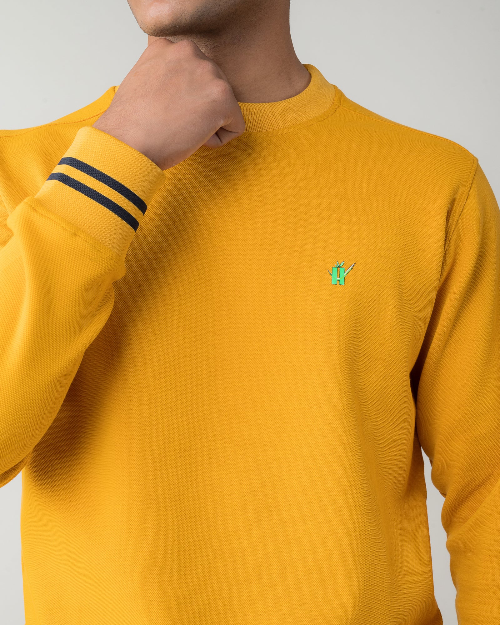 MUSTARD REGULAR FIT SWEATSHIRT