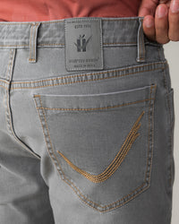 GREY FOG CLOVE FIT JEANS