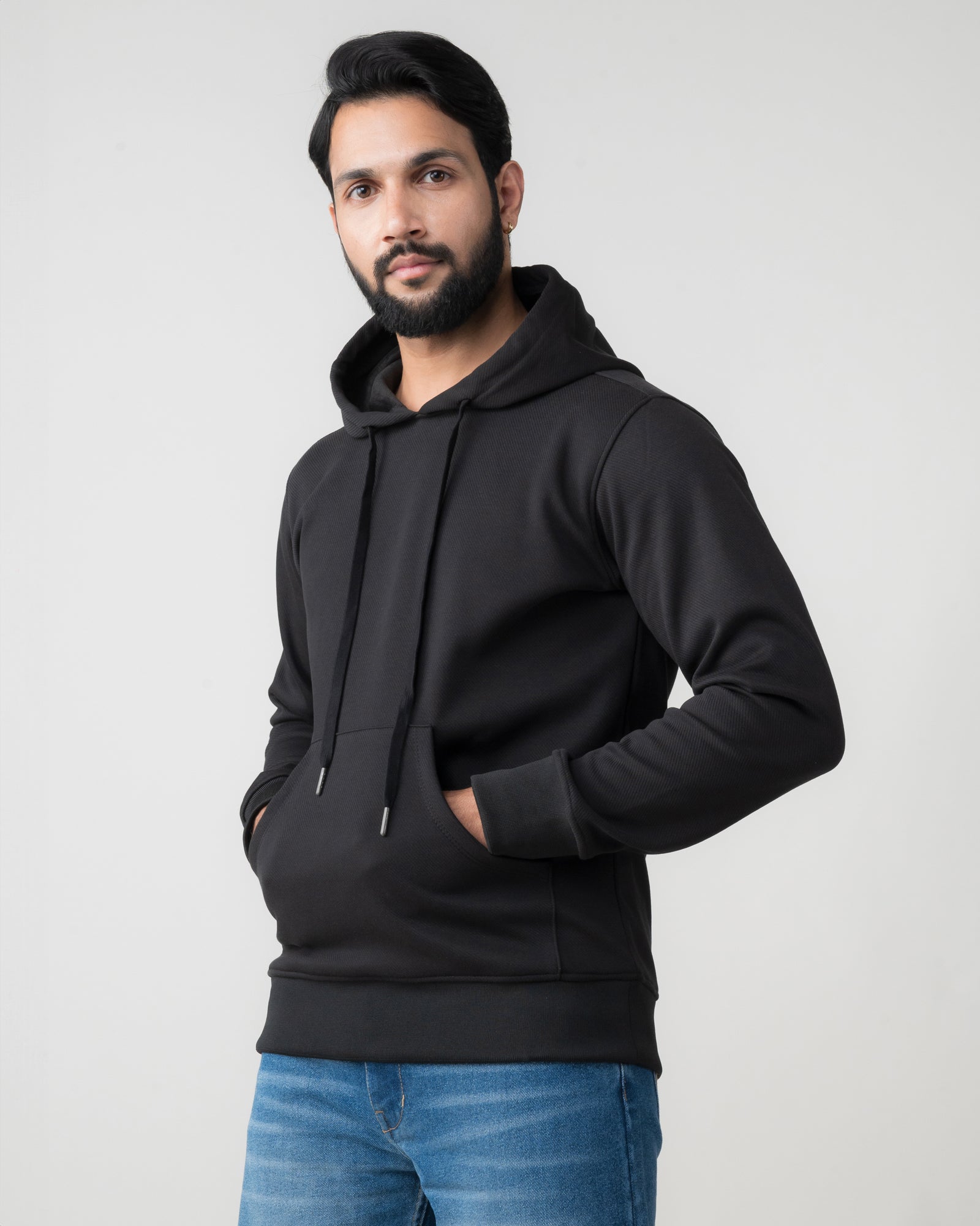 BLACK REGULAR FIT HOODIE