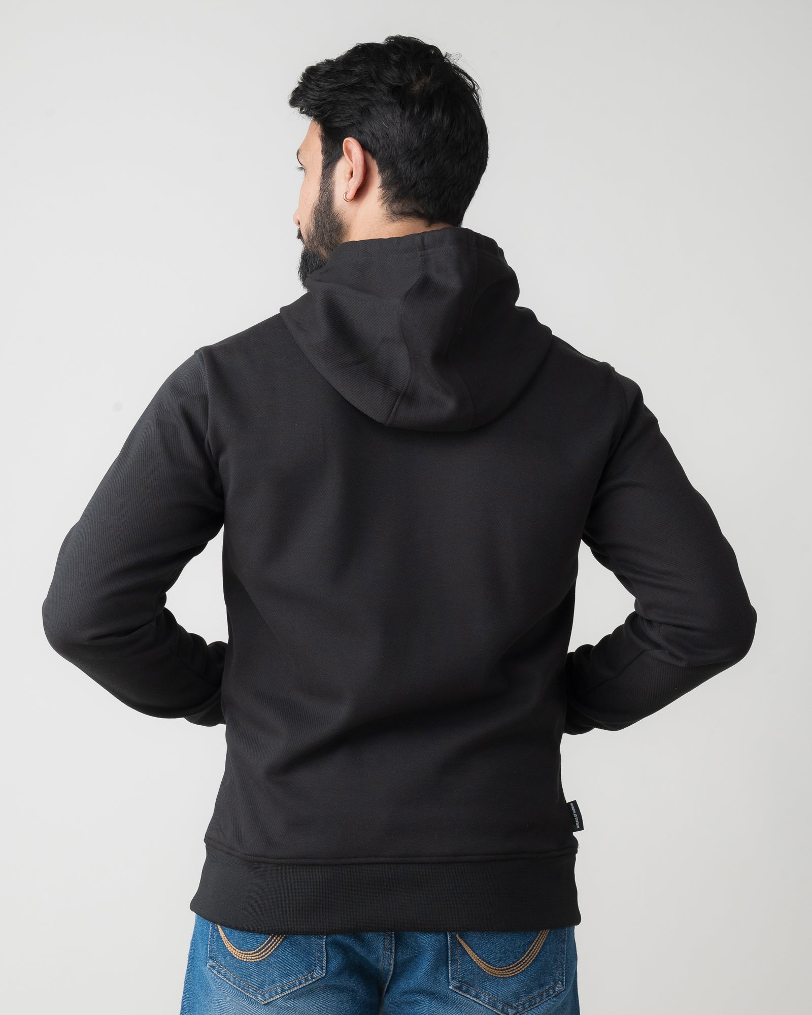 BLACK REGULAR FIT HOODIE