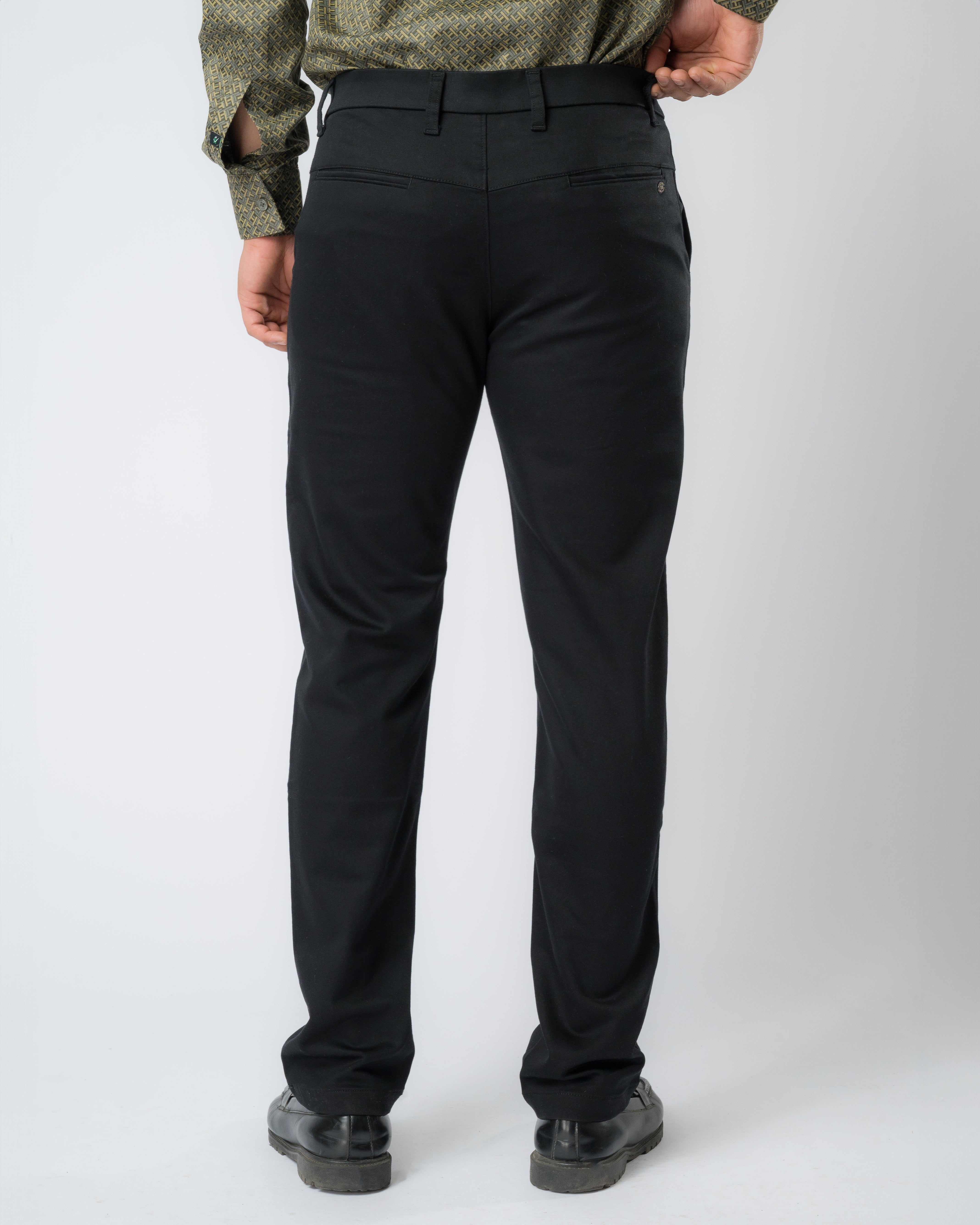 Noir Matte Chinos