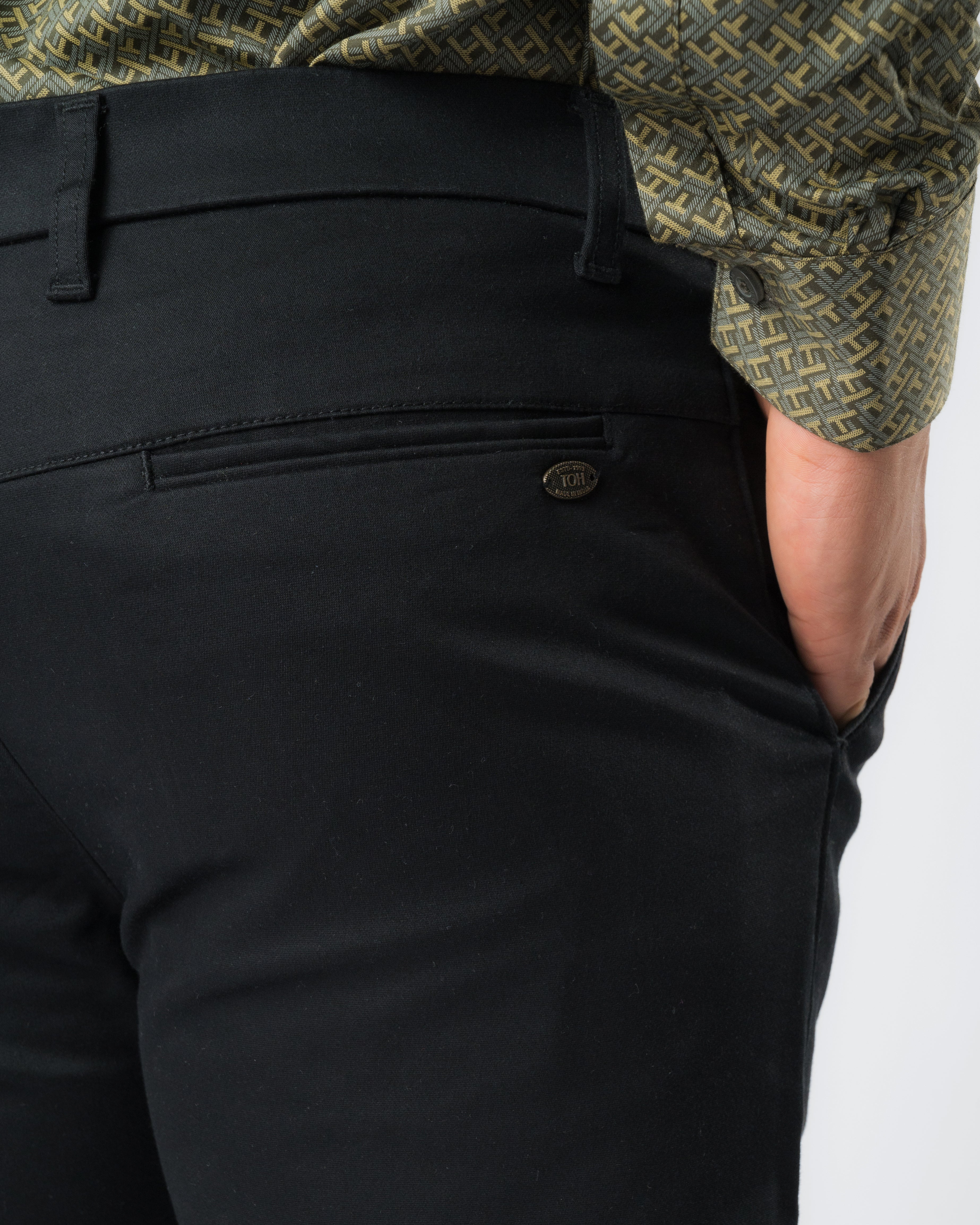 Noir Matte Chinos