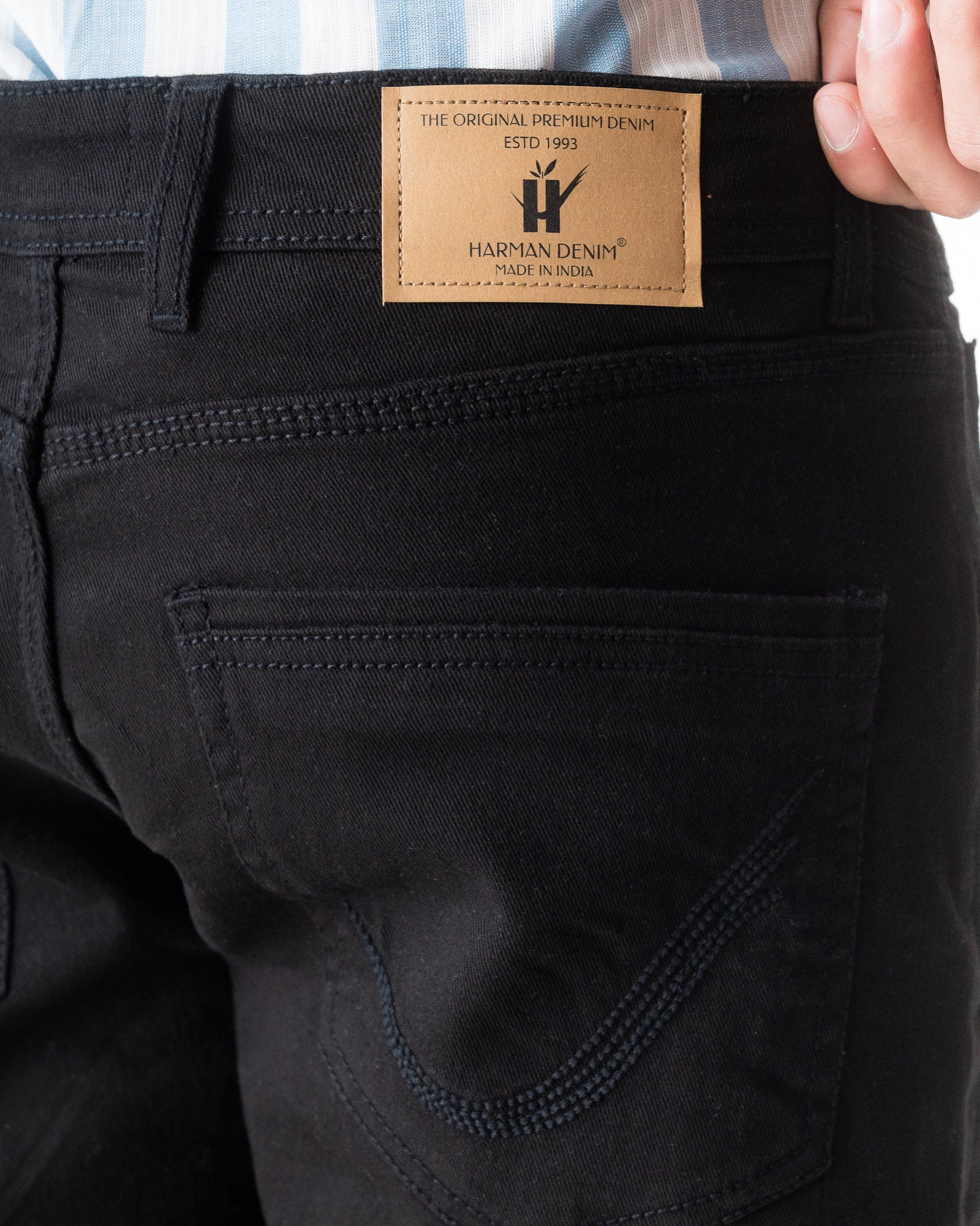 BLACK CLOVE FIT JEANS