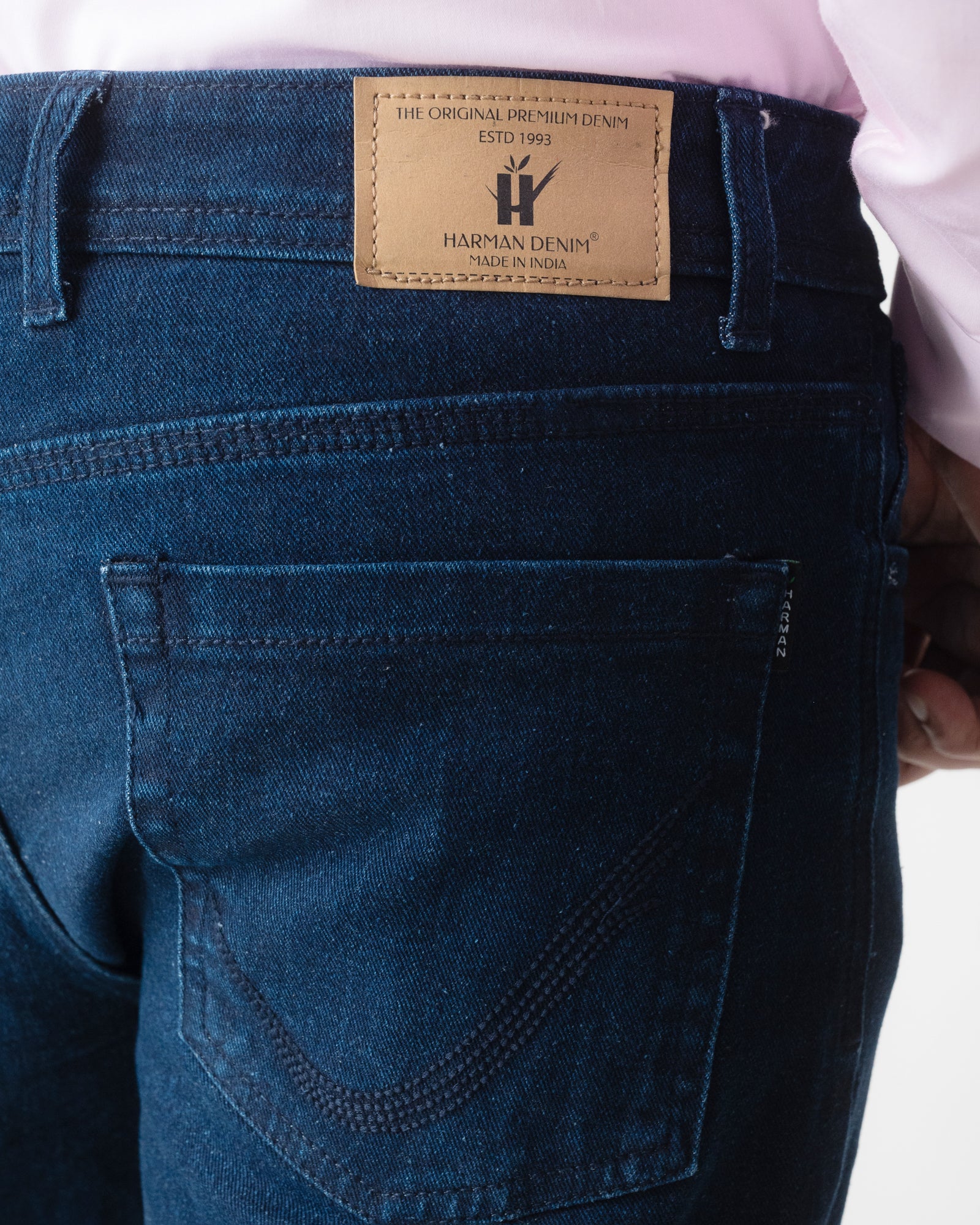RAW BLUE BOOTCUT FIT JEANS