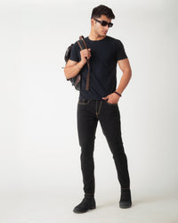 BLACK TAPERED FIT JEANS